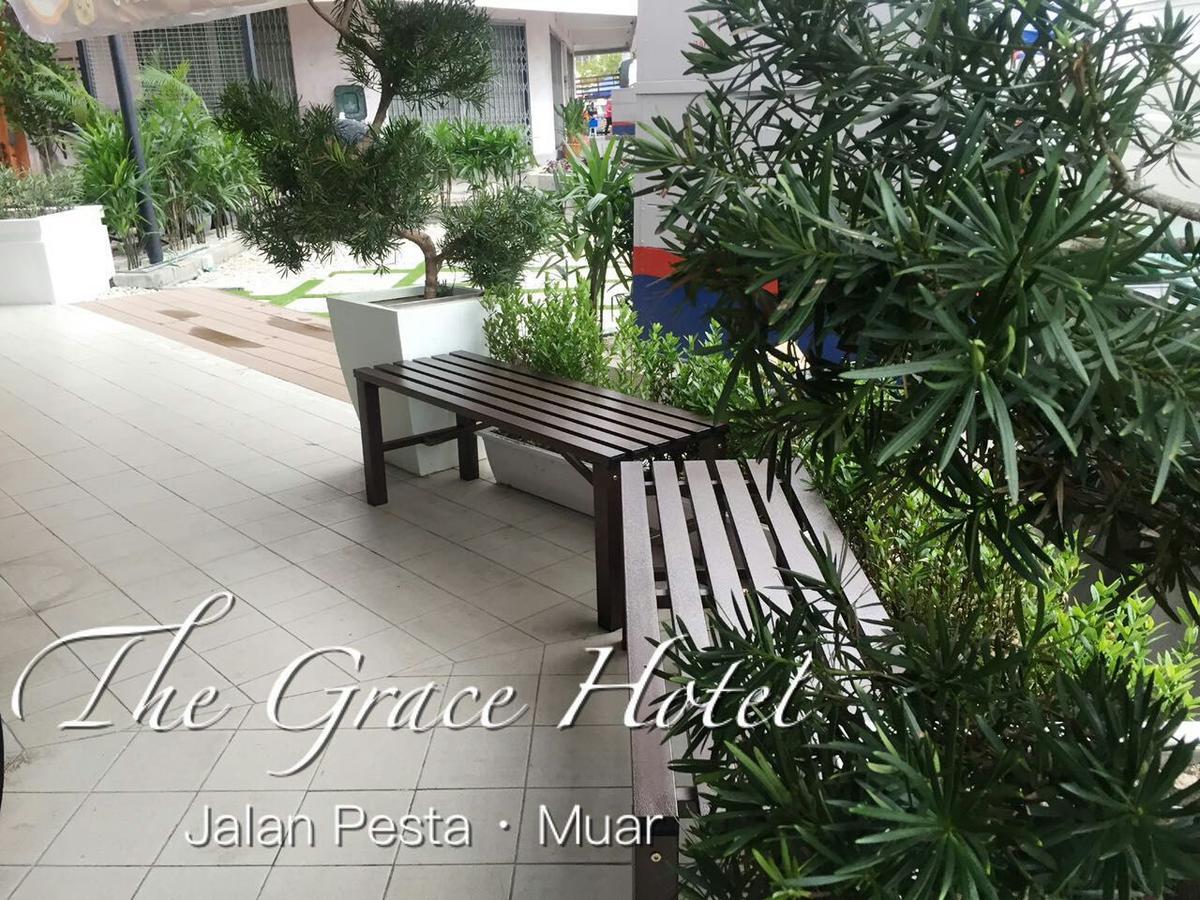 The Grace Hotel Muar Exterior foto